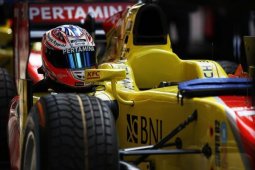 Pebalap Pertamina Penuhi Target di GP2 Italia