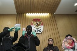 KPK Tahan Enam Tersangka OTT Banyuasin