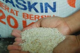 Warga Kabupaten Bekasi Keluhkan Kualitas Raskin