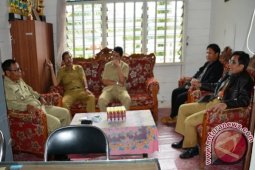 Long Hubung Percontohan Pengembangan Kawasan