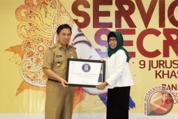 Bank Kalsel Harapkan Masalah Regulasi Segera Terselesaikan