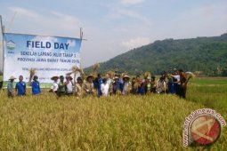 SLI Bantu Petani Leuwiliang Pelajari Informasi Iklim