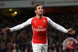 Mantan pemain Spanyol dan Arsenal Santi Cazorla umumkan resmi gantung sepatu di usia 41 tahun