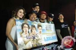 Jokowi Nonton &ldquo;Warkop DKI Reborn&rdquo;, Indro dan Tora Sudiro Bangga