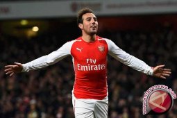 Gol Penalti Bawa Arsenal Kalahkan Southampton 2-1