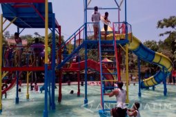 "Bale Kambang" Jadi Pilihan Wisata Idul Adha