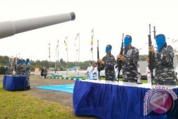 Tarian Aceh warnai Hut TNI-AL di Sabang