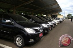 Parkir Stadion Bekasi Disasar Pencuri Pecah Kaca