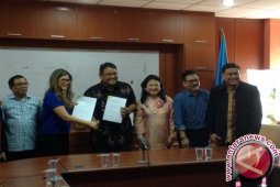 PWI - London School Sepakat Gelar Pertemuan Wartawan ASEAN