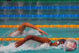 Fadlan Sumbang Emas untuk Jabar