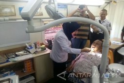 "Rail Clinic" KAI Layani Kesehatan Gratis di Stasiun Kalisetail Banyuwangi