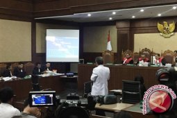 Berlangsung Hingga Tengah Malam, Sidang Jessica Dilanjutkan Kamis Pagi