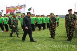 TNI Bangun Fasilitas Umum di Kediri