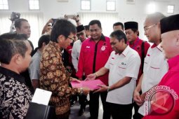 Empat Pasang Cagub Babel Jalani Tes Urine