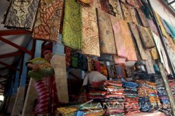 Pasar Batik Pamekasan