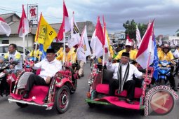 Hidayat-Sukirman Mendaftar ke KPU Babel
