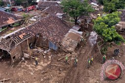 Dua Jasad Korban Banjir Akan Diuji DNA