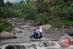 Dishubkominfo Pontianak Gembok Puluhan Motor Pelajar SMP
