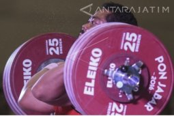 Lifter Saenal Sumbang Emas bagi Jatim