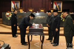 Pemprov-DPRD Jatim Sepakati Raperda Perangkat Daerah