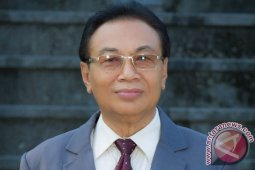 I Made Sudjana, Rektor Negeri dan Swasta
