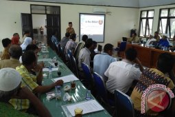 Aceh Barat bentuk asosiasi penampung sawit lokal
