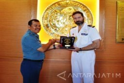 Atase Pertahanan Perancis Kunjungi Koarmatim