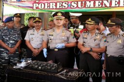 Polisi: 14 Awak Kapal hampir Tenggelam Selamat