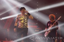 Penampilan Band Gigi