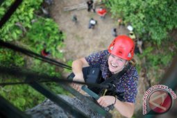 Pengembangan Wisata Kawasan Hutan