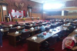 Fraksi DPRD sampaikan pandangan umum Ranperda APBD-P