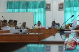 Bupati Asahan Bicarakan Kondisi Anggaran