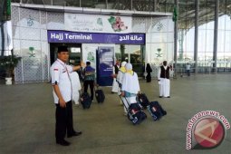 Tiga haji Indonesia ditahan karena bawa Rp2 miliar