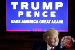 Pada debat cawapres, pasangan Donald Trump malah ejek Vladimir Putin