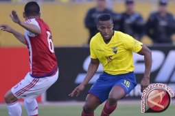 Ekuador Hantam Chile 3-0