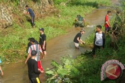 Wali Kota Banjarbaru Programkan Bersih-bersih Sungai