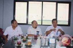 AP Perjuangkan Bandara Internasional
