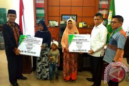 BPJS serahkan klaim jaminan kematian tenaga kerja