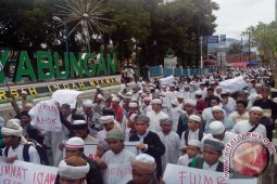 Forum Umat Islam Madina Desak Polisi Penjarakan Ahok