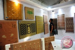 Bupati Sintang : Kearifan Lokal Selaras Pembangunan Berkelanjutan