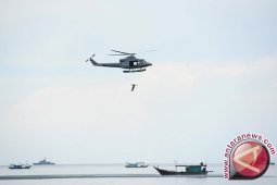 Presiden Buka Puncak Sail Selat Karimata 2016