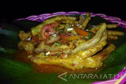 Lezatnya Olahan Ceker "Mercon"