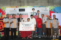 Yatim Mandiri Salurkan Beasiswa Rp5,1 Miliar