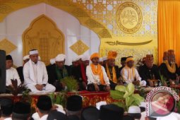 Doa Aceh Damai Bersama Anak Yatim