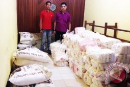 Polisi Amankan Bahan Pangan Ilegal dari Malaysia