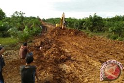 Pemkab Mukomuko telah menetapkan lokasi pembangunan jalan perkebunan