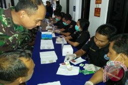 BNK Tes Urine 76 Anggota Lanal Kotabaru