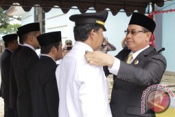 Bupati Kotabaru Lantik Camat Kelumpang Tengah