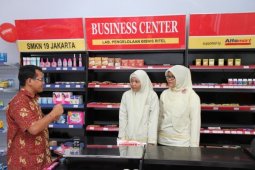 Alfamart Selenggarakan Pendidikan Ritel Bagi Lulusan SMK