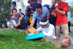 Petugas Tarik Retribusi Terminal Purwakarta Akan Dipecat